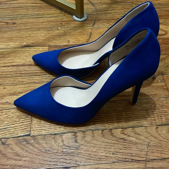 Blue shoes - Picture 3 of 6